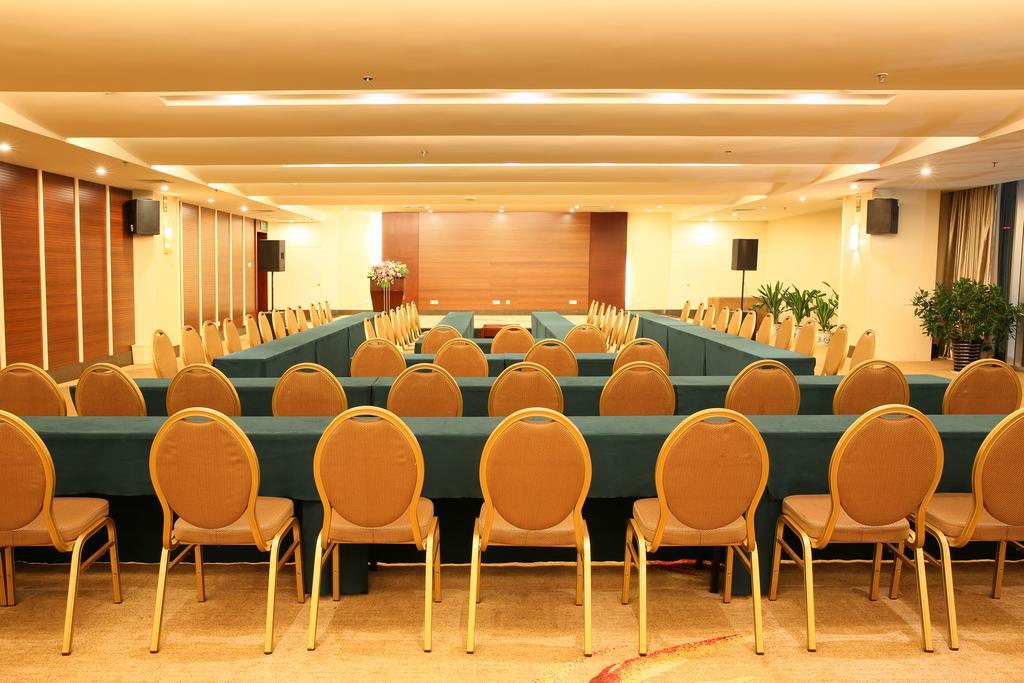 Uchoice Hotel Kunming Esterno foto